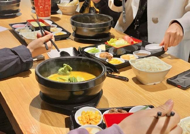 十秒到过桥想开过桥米线加盟店，先养成三个好习惯！